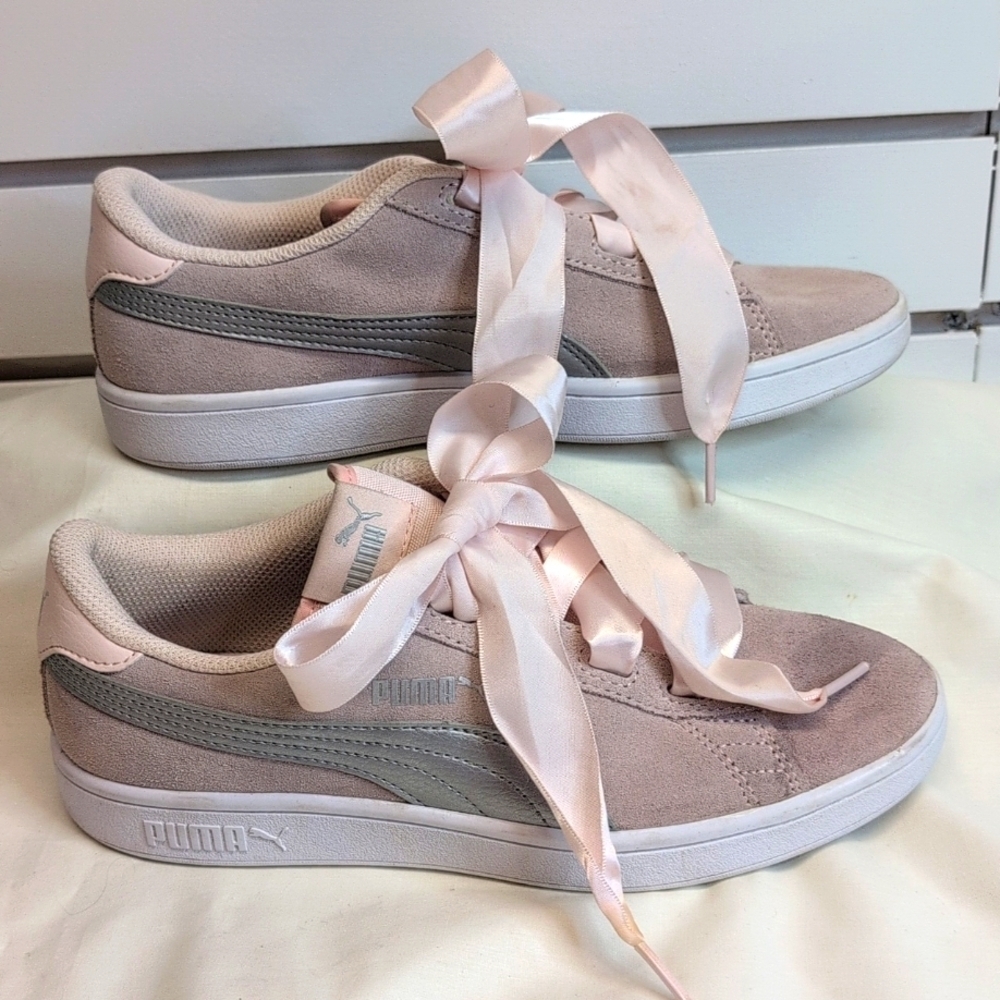 Puma Smash Ribbon Jr Sneaker Trainers Shoes Baby Pink Size US 6C - Picture 7 of 9